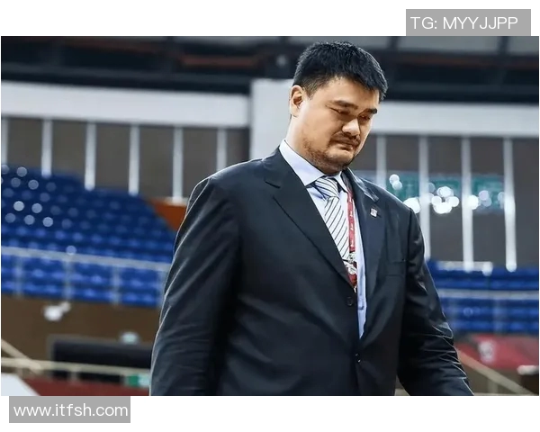 黄强的篮球人生深度对话：从少年梦想到职业生涯的心路历程与启示